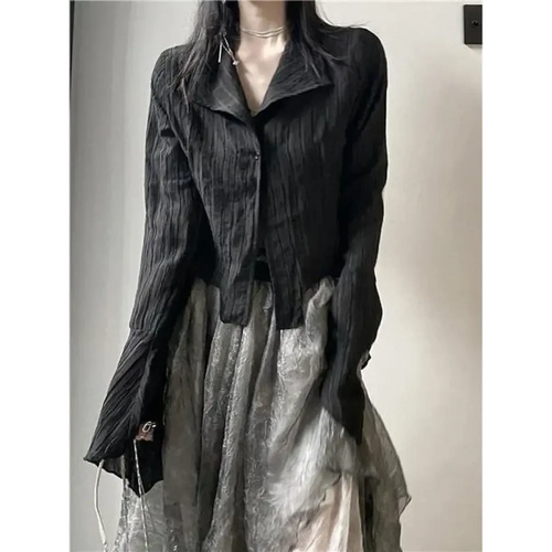 Black Pleated Gothic Harajuku Blouse – Button-Up Long Sleeve