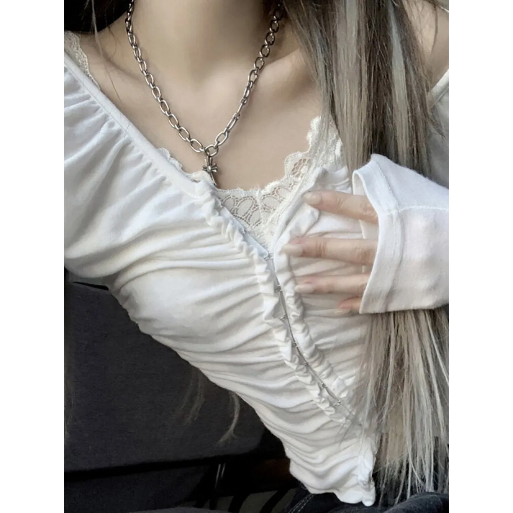 Coquette Ruched T-shirt With Hooks