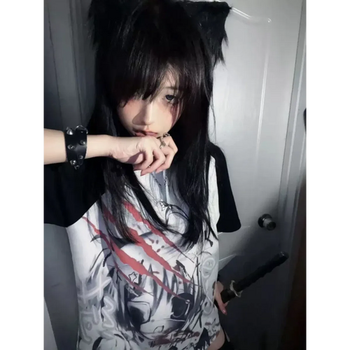 Black & White Gothic Anime T-Shirt – Harajuku Y2K Graphic Top