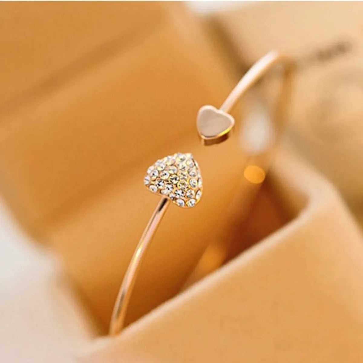 Women's Heart Shaped Bracelet