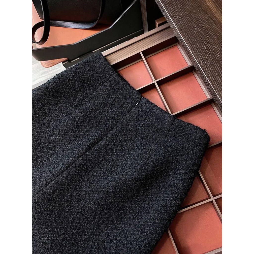 Women's Mini Tweed Skirt