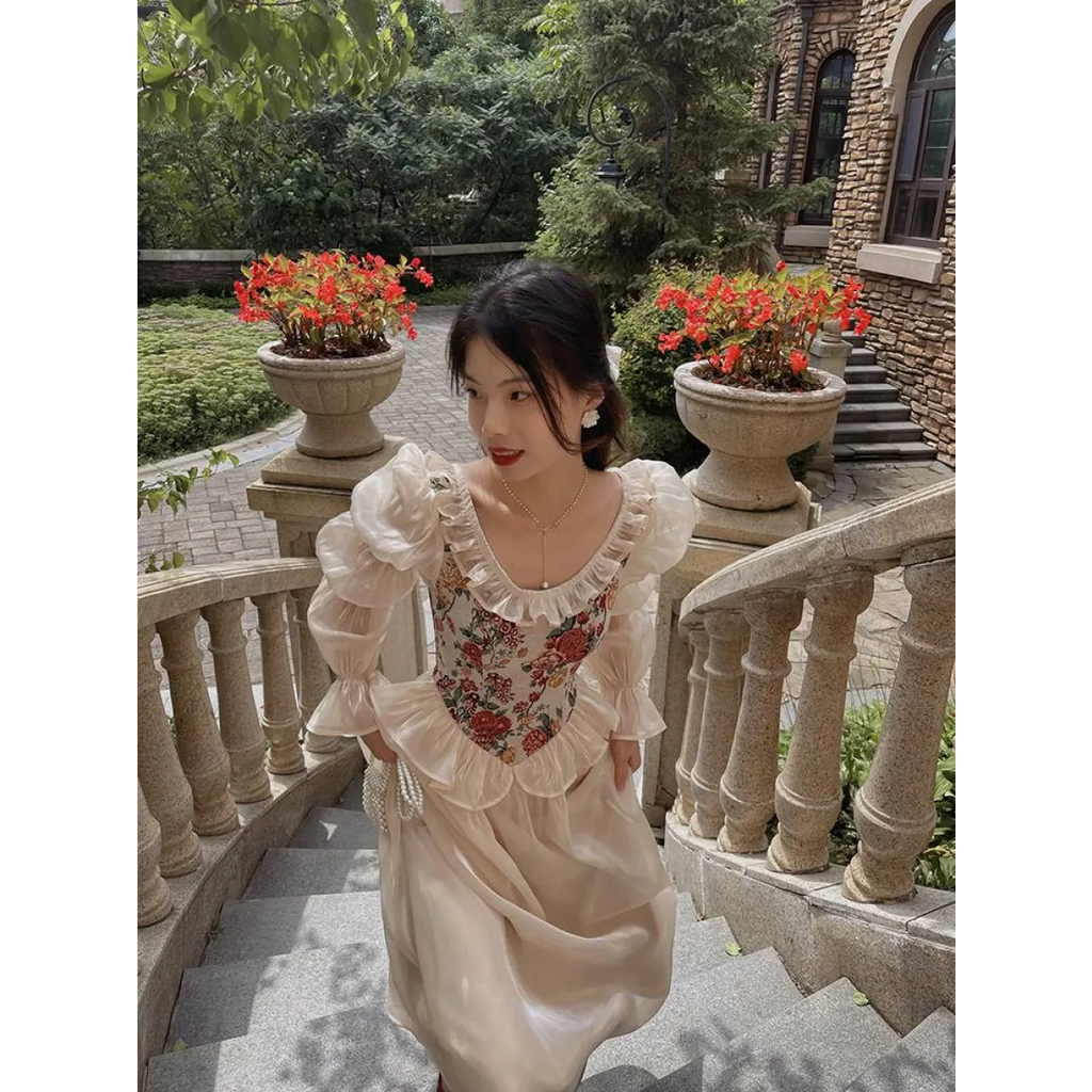 Vintage Floral Midi Dress