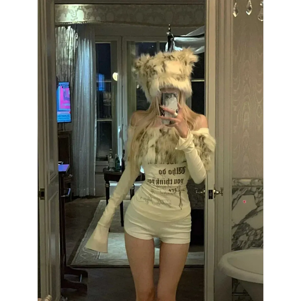 Y2K Coquette Off-Shoulder Top – Faux Fur Trim Long Sleeve